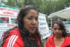 Desde el pasado jueves unas 100 estudiantes de la normal se encuentran en Ayotzinapa, Guerrero, en a