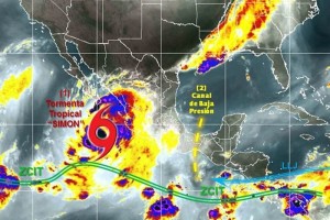 A las 16:00 horas, la tormenta tropical se ubic� a 40 kil�metros al este de Isla Socorro, Colima, y 