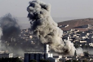 Cuatro ataques en el norte de Kobani da�aron un centro de control del EI en Kobani