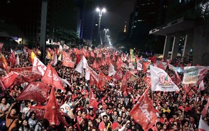 Victoria de Rousseff causa cada de mercados en Brasil