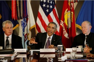 El presidente Barack Obama se rene con los principales dirigentes militares para recibir informaci