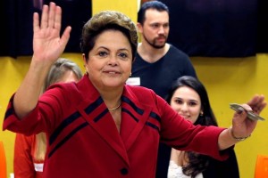 Dilma abog por participar en el proceso democrtico y dijo esperar una segunda vuelta el 26 de oct