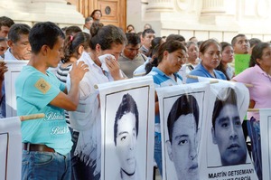 Emplazan al gobierno por Ayotzinapa