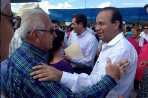 Presencia en Ro Sonora ser permanente: Navarrete Prida El titular del Trabajo visit comunidades aledaas al Ro Sonora donde dijo que la presencia federal