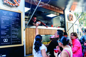 Ven posible regular los food trucks