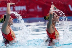 Nado sincronizado pinta de oro a Mxico Nuria Diosdado y Blanca Delgado sumaron 81 puntos.