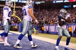 Los jugadores de Dallas celebran una anotaci�n