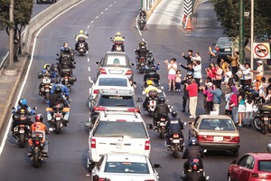 Roberto G�mez Bola�os regresa a su 