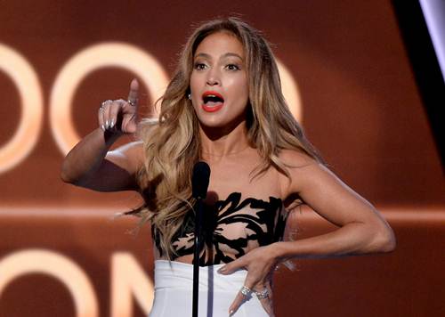 Confusin de Jennifer Lopez provoca carcajadas