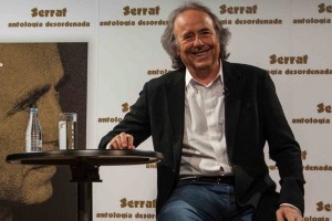 DISCO FESTEJO. Recientemente y para celebrar 50 aos de trayectoria, el cantautor present Antologa desordenada ,