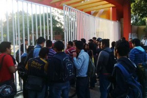 El paro afecta a ms de 25 mil alumnos universitarios de Oaxaca