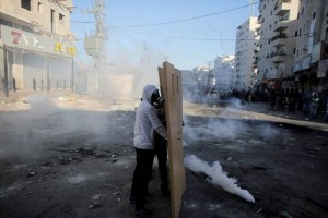 Durante la noche se registraron enfrentamientos entre las fuerzas de seguridad israeles y palestino