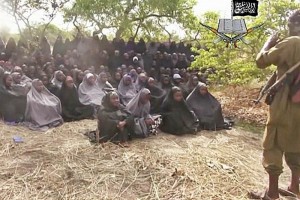 Poco m�s de 200 ni�as fueron secuestradas por el grupo radical en un escuela en Chibok