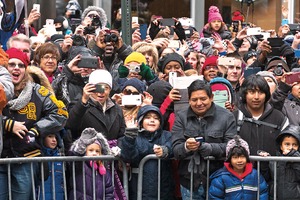 Migrantes dan gracias por freno a deportaciones