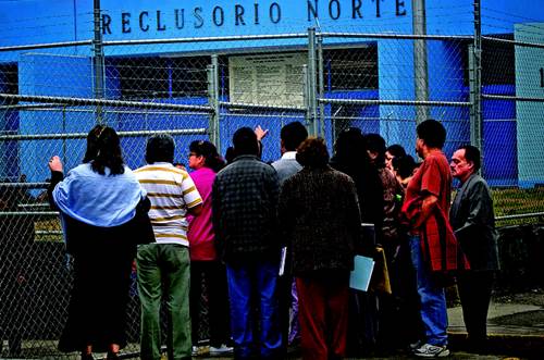 Detenidos por desmanes pasan la noche en el Reno