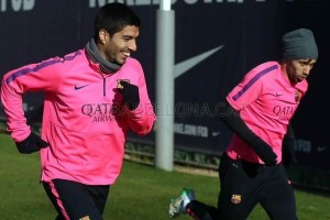 Luis Su�rez durante el entrenamiento de esta ma�ana
