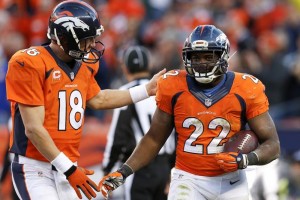 Peyton Manning felicita a C.J. Anderson