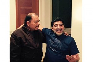 Maradona se dice 'soldado' de Nicaragua La visita de Maradona a Nicaragua fue de carcter privado.
