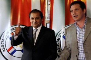 El t�cnico argentino es presentado como DT de Paraguay