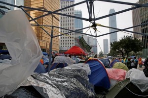 El jefe de Gobierno de Hong Kong advirti a los manifestantes que se vayan preparando mentalmente pa