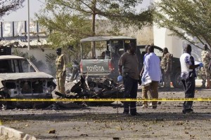 Atentado suicida en mercado de Nigeria deja 9 muertos El atentado suicida en el mercado dej nueve muertos y al menos 40 heridos