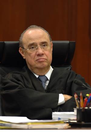 <b>Perfil</b> ministro Sergio Armando Valls Hernndez Ministro de la Suprema Corte de Justicia de la Nacin