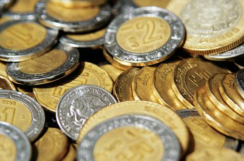 Aumentan 2.81 pesos a minisalario El Consejo de Representantes de la Comisin Nacional de los Salarios Mnimos acord dar un aumento g