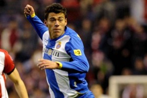 La prensa inglesa afirma que el acuerdo entre periquitos y gunners est� ya hecho. 