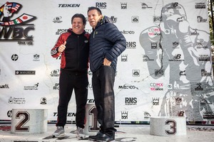 Jocoso convivio de Herrera y JC