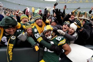Aaron Rodgers lanz� tres pases de touchdown. 