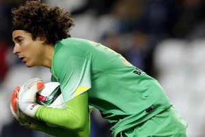 Guillermo Ochoa estar� en el juego contra Sevilla