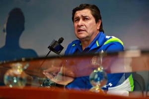Tena afirm� que el campeonato ser� la forma de saldar cuentas