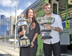 Comienza lucha entre nueva y vieja guardia en Australia
