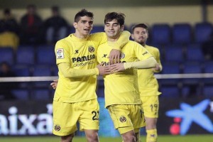 Los jugadores del Submarino Amarillo celebran uno de los goles en la Liga de Espa�a