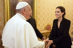 Segn informaron desde el Vaticano, el Papa no estuvo presente durante la proyeccin de 