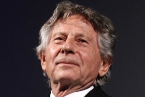 Fiscales polacos piden extraditar a Polanski Debe responder por un delito sexual cometido en 1977