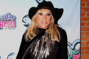 Un amor joven toca a la puerta de Un amor joven toca a la puerta de