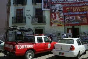 Integrantes de la Seccin 22 irrumpieron la tarde de ayer a la subestacin sur de Bomberos y amedren