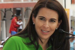 Carolina es esposa del gobernador de Coahuila, Rub�n Moreira, y presidenta honoraria del DIF estatal
