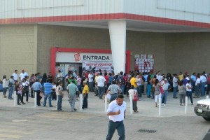 Los profesores desistieron de cerrar la carretera Panamericana, a la altura de la comunidad de Zanat