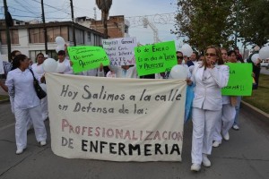 La movilizaci�n inici� a las 16:00 horas en el cruce de la calle Carrera Torres y avenida Francisco 