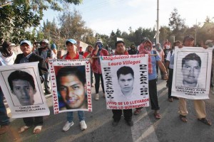Los padres piden que por lo menos les permitan la bsqueda en todos los cuarteles de Guerrero