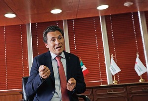 Pemex espera aval para importar crudo