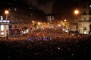 Centenares de personas han realizado protestas silenciosas en varias ciudades del mundo para mostrar