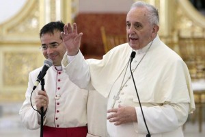 En la catedral de Palo, el pontfice dijo a los presentes sentirse apenado por la rapidez de su visi