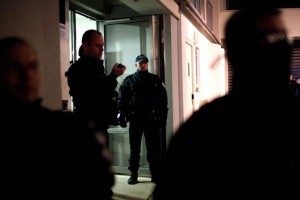 Las fuerzas de seguridad francesas han lanzado un amplio despliegue en la ciudad de Reims, unos 130 