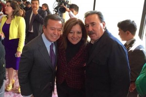 El l�der del PRI se reuni� consenadores de su partido y del PVEM para afinar la agenda legislativa p