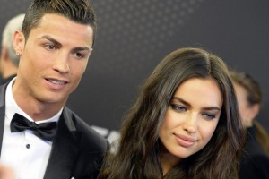 Cuando recibi el premio, Cristiano Ronaldo tampoco mencion a Irina, pero s a toda su familia e in