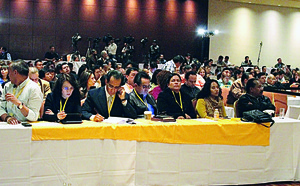 Apartan corrientes de los Apartan corrientes de los