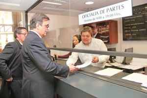 La empresa CAF debe reparar los trenes en la L12, afirma MEC